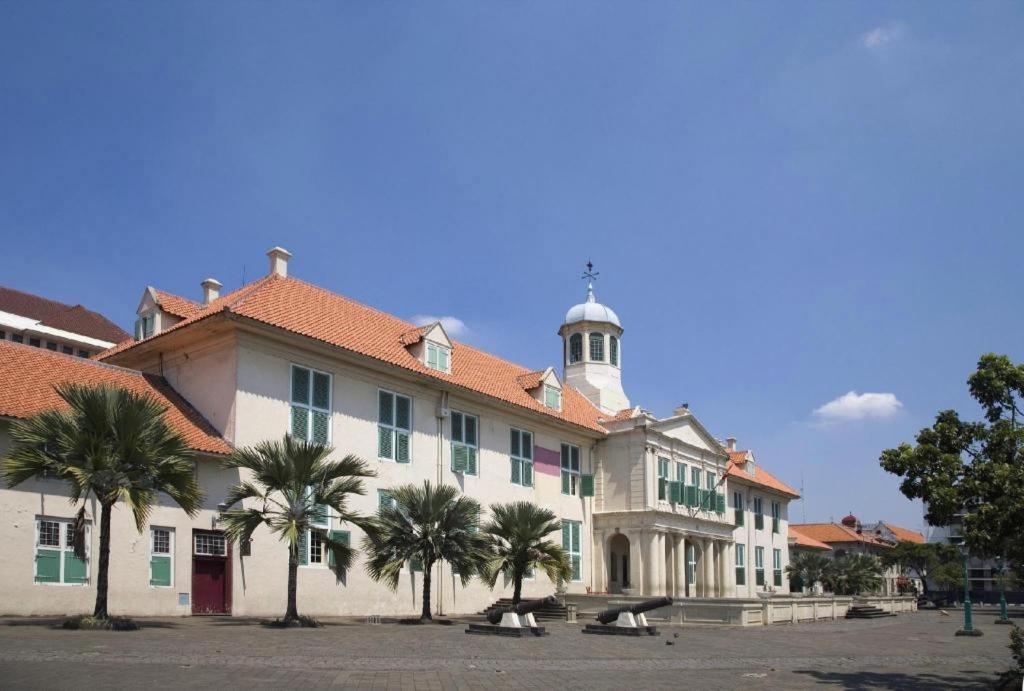 Oriental Residence Pasar Baru Cakarta Dış mekan fotoğraf